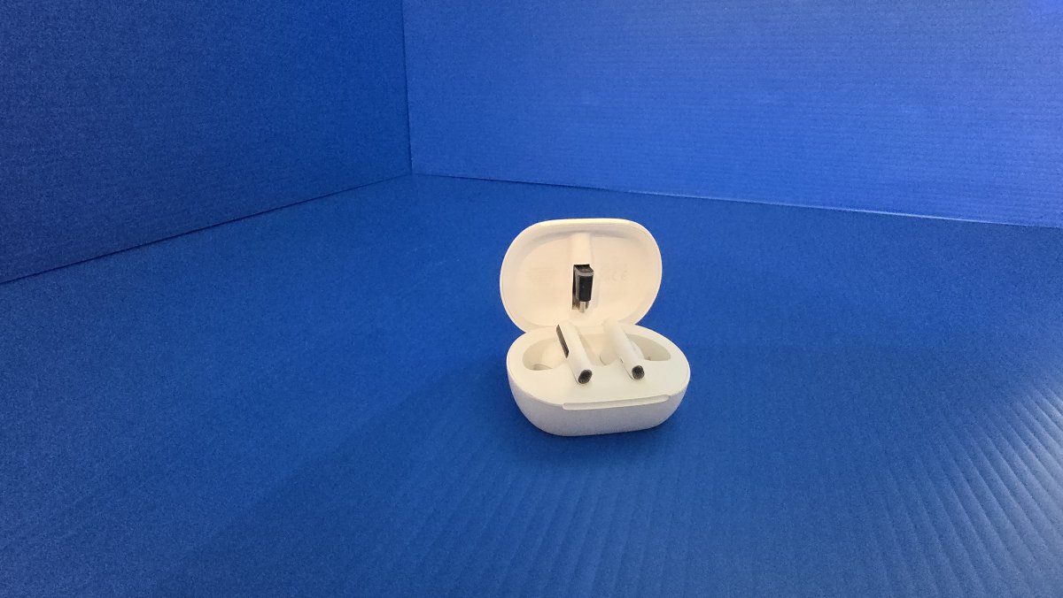 Ear Buds by POLY