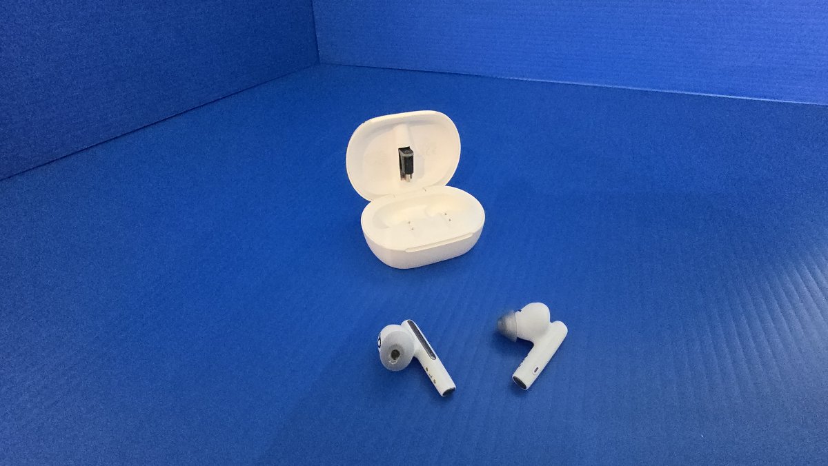 Ear Buds by POLY