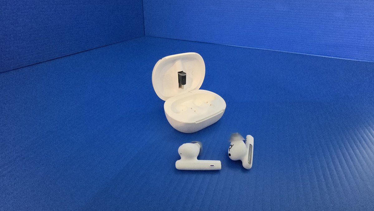 Ear Buds by POLY