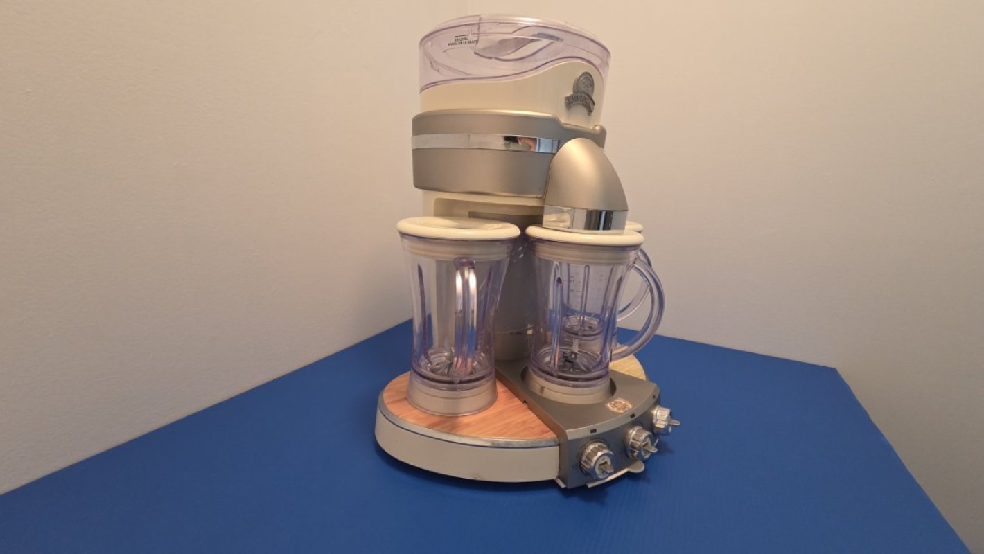 Margaritaville Tahiti Frozen Concoction Maker - Margarita, Daiquiri, Colada & Smoothie Cocktail Blender, Makes Three 24 oz Batches, 72 oz Capacity