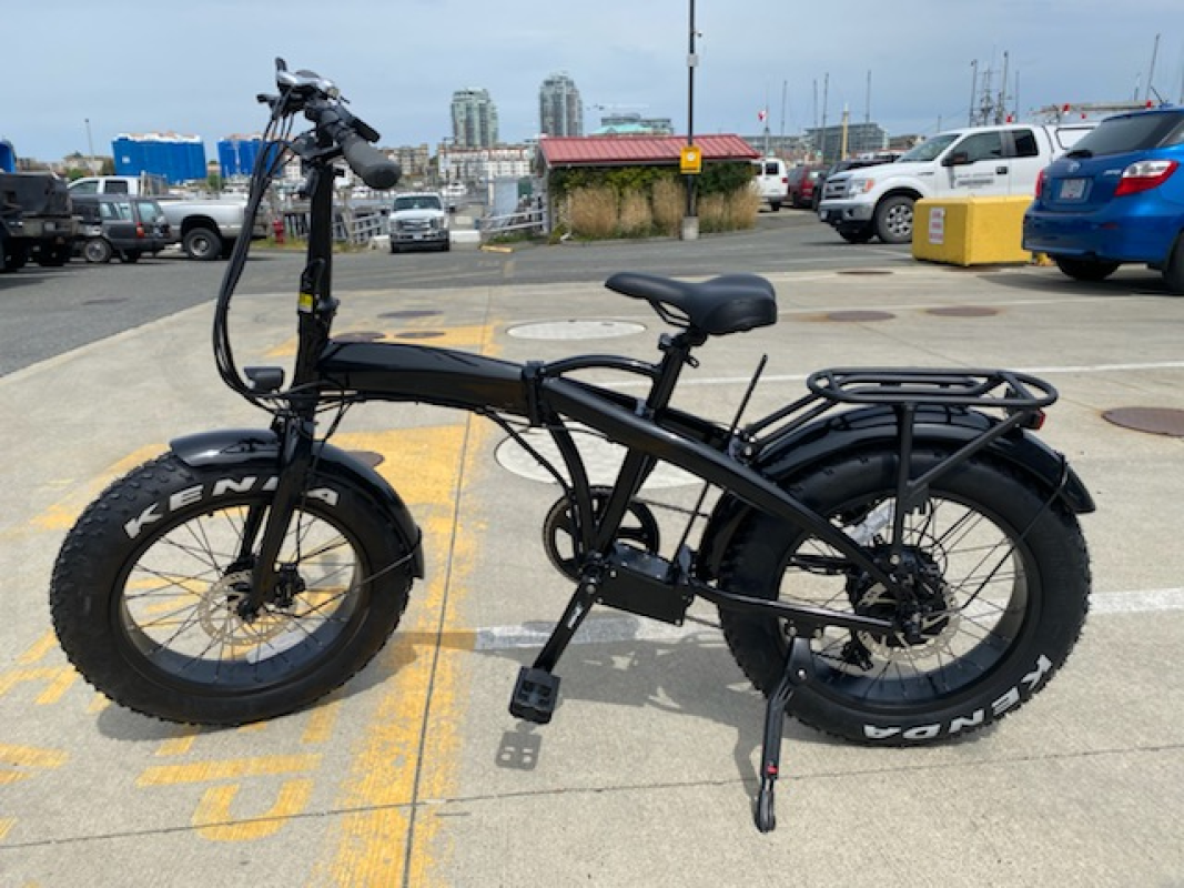 Black Folding Fat Tire eBike