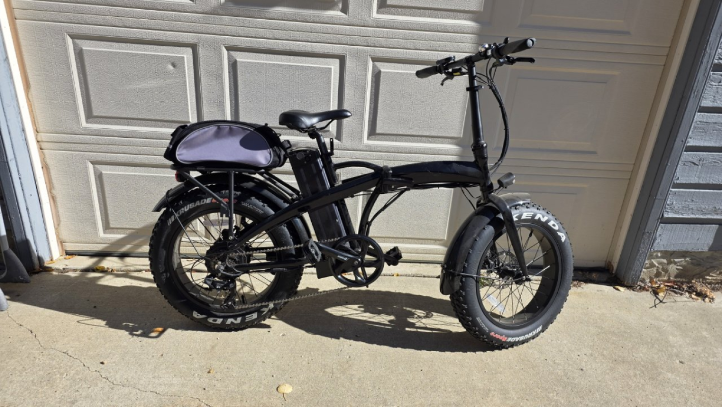 Black Folding Fat Tire eBike