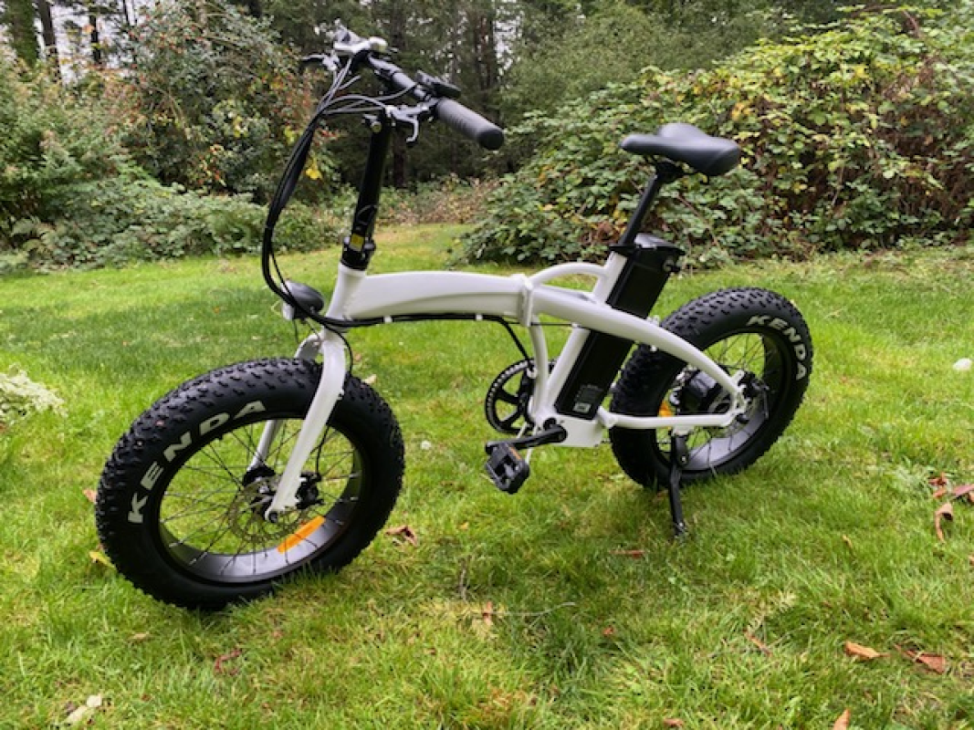 White Folding Fat Tire eBike