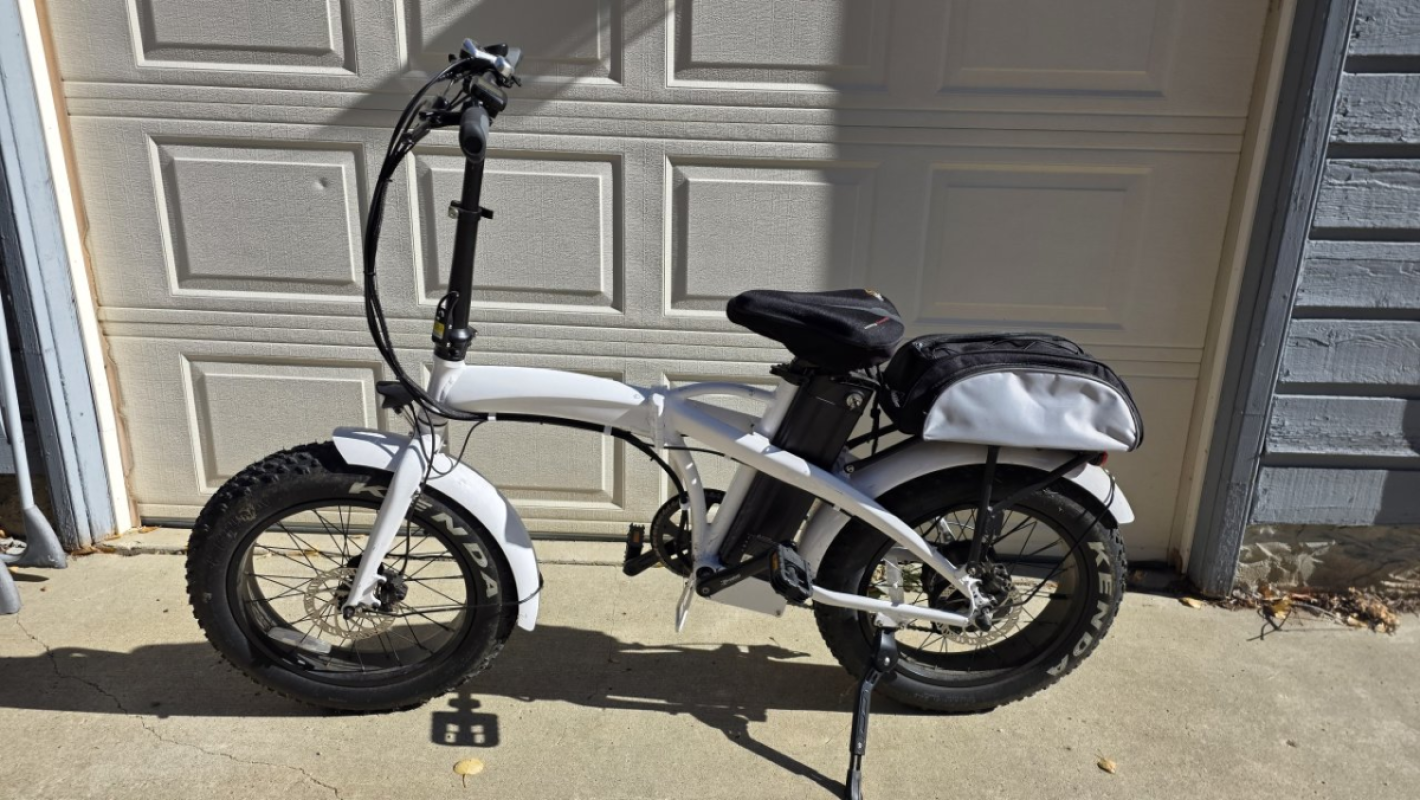 White Folding Fat Tire eBike