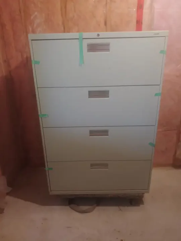 4 Drawer Filing Cabinet.