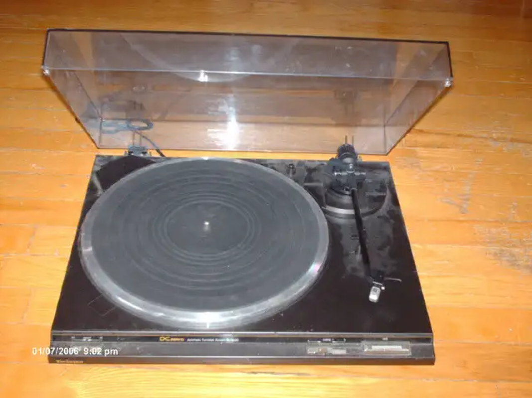Technics SL-BD20 Turntable