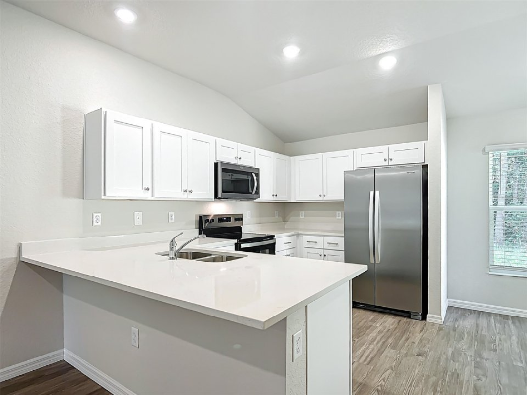For Sale Duplex Multi Family Income Property For Sale: 4 Bed, 4 Bath, 2104 sqft Florida USA