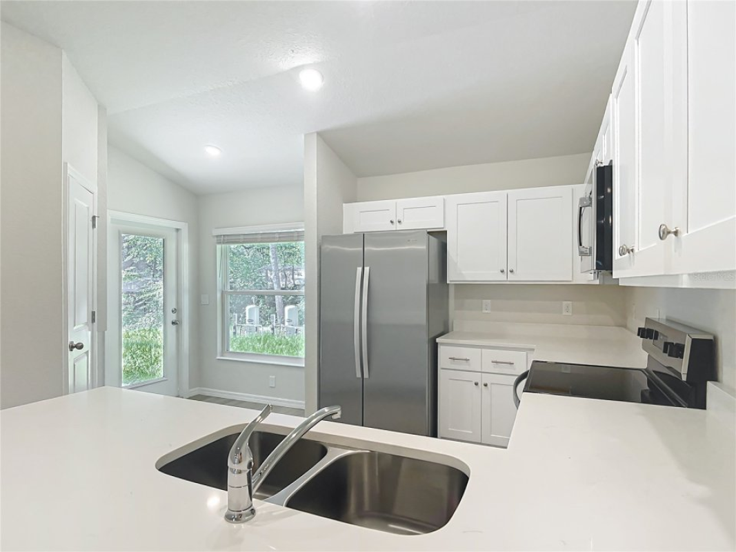 For Sale Duplex Multi Family Income Property For Sale: 4 Bed, 4 Bath, 2104 sqft Florida USA