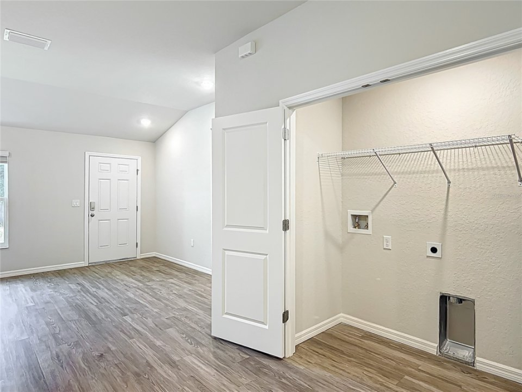 For Sale Duplex Multi Family Income Property For Sale: 4 Bed, 4 Bath, 2104 sqft Florida USA