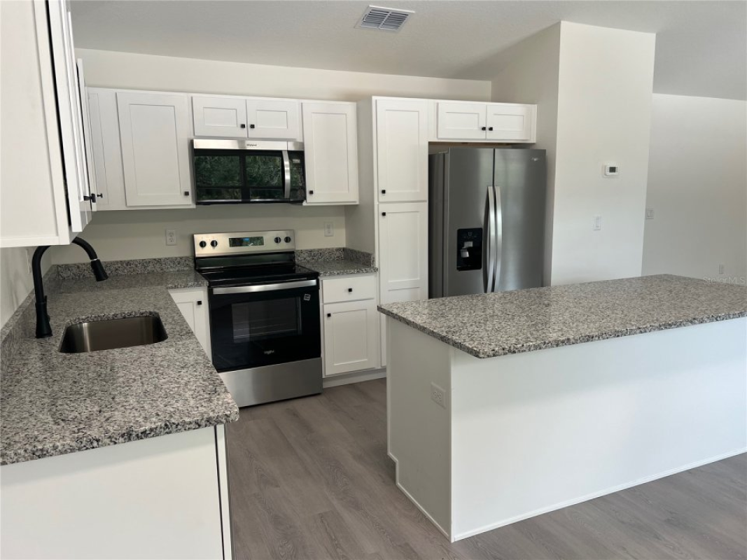 For Sale Duplex Multi Family Income Property For Sale: 4 Bed, 4 Bath, 2254 sqft Florida USA