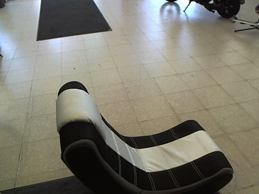 XROCKER ALPHA 2.1 GAMING CHAIR