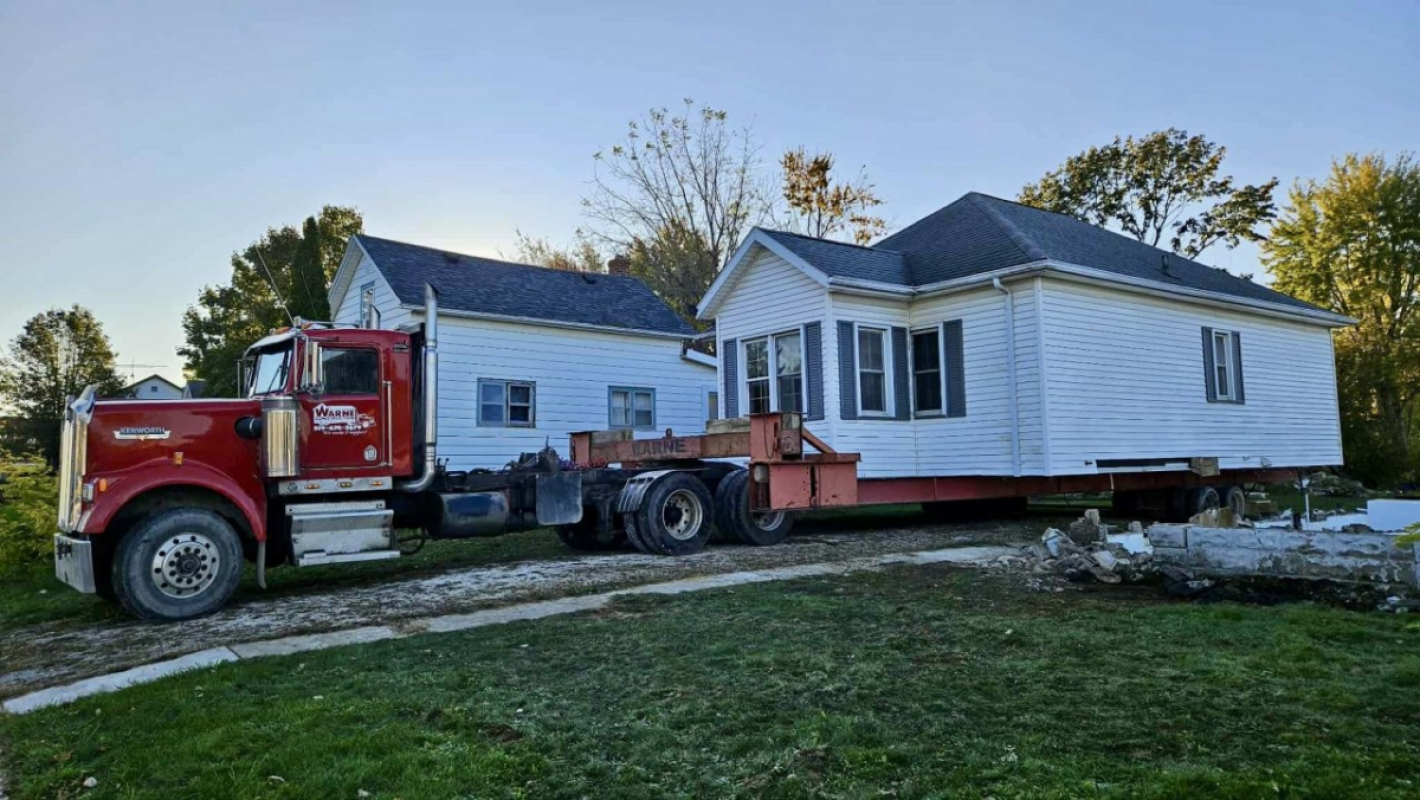 For Sale By Owner Auctions: Fast, Flat‑Fee FSBO Real Estate Sales