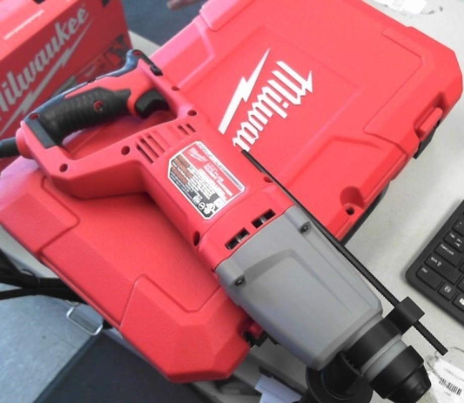 MILWAUKEE TOOLS 5262-21 1" SDS PLUS ROTARY HAMMER KIT