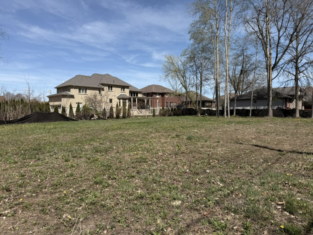 Vacant Building Lot for Sale in LaSalle, ON | Under Foreclosure – Serviced Lot