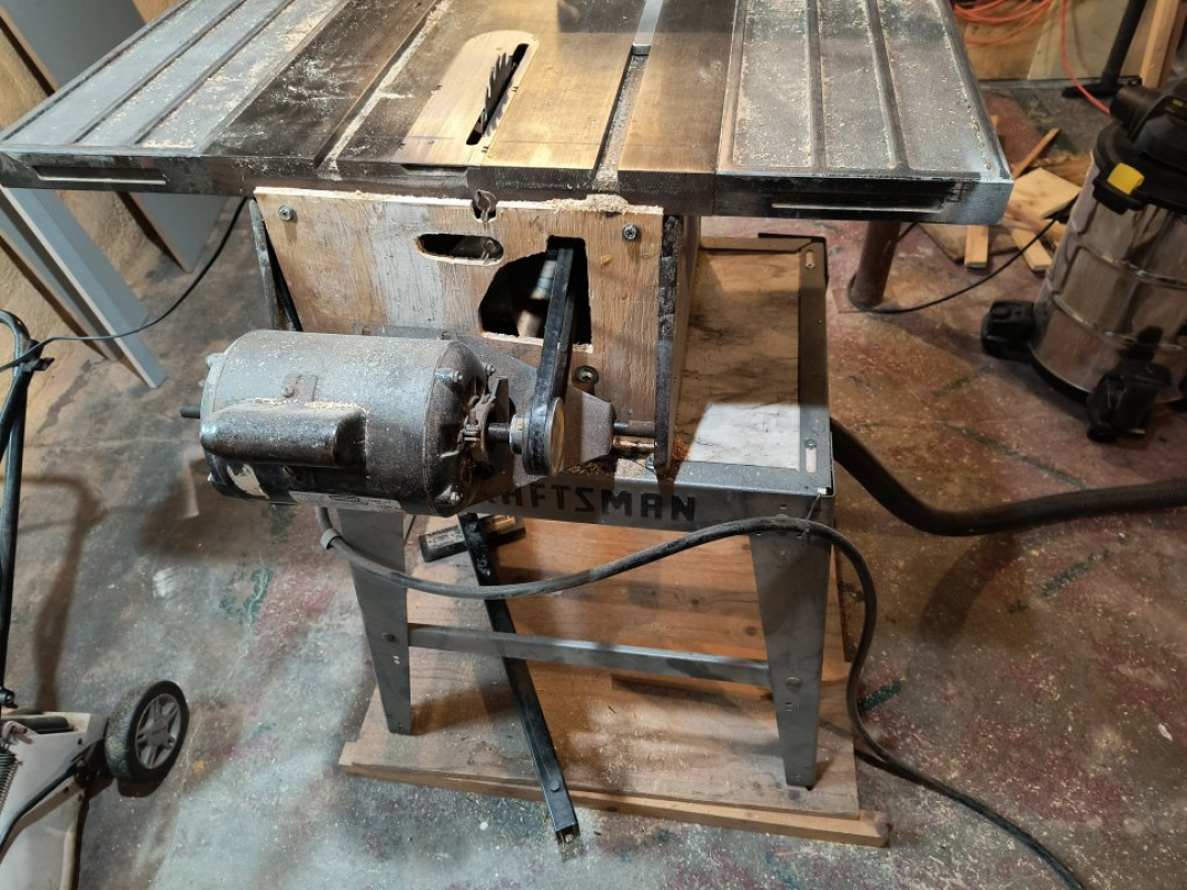 Table saw, 10", 120V, 10A, 3/4hp