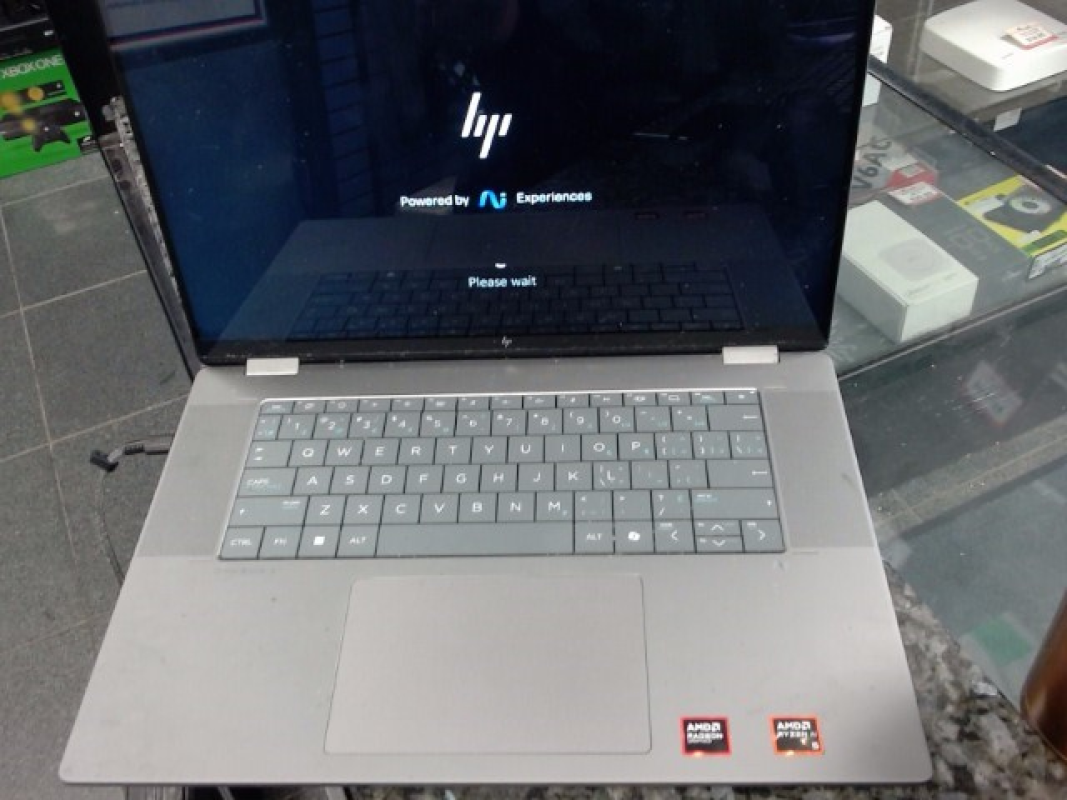 HP OMNIBOOK X FLIP TOUCHSCREEN LAPTOP