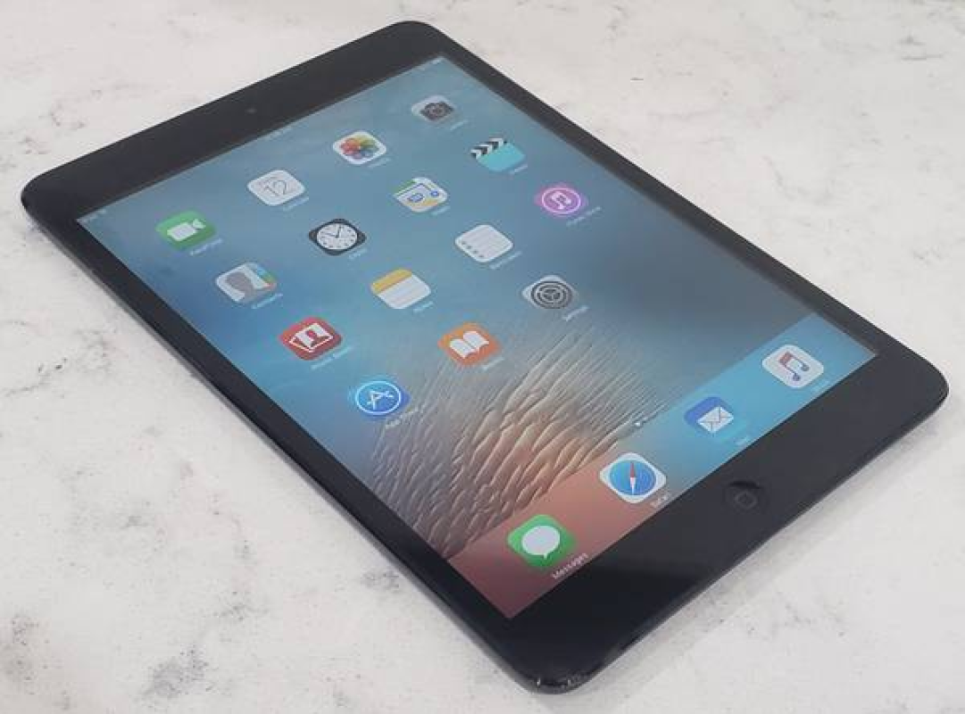 Apple iPad mini 7.9-inch 16GB Wi-Fi Black