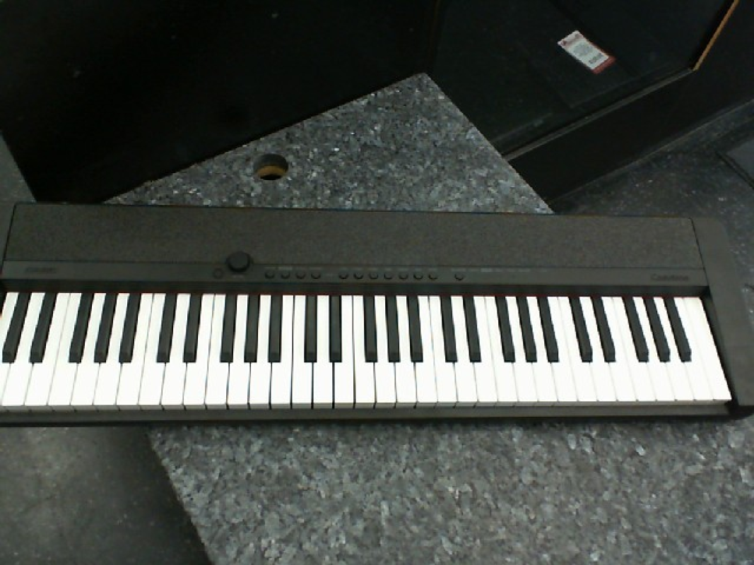 CASIO 61-KEY PORTABLE KEYBOARD