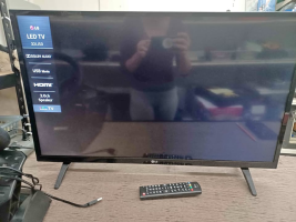 LG 32IN TV W/REMOTE