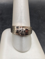 SZ 8.5 .04CTW 10KYG 5.86G RING