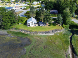 Four bedroom two bath family waterfront home and tiny home in the Daajing Giids Haida Gwaii